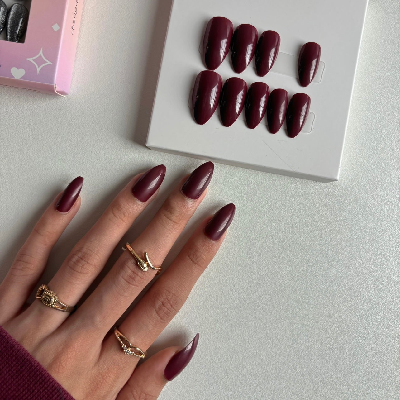 Vixen Press On Nail Kit