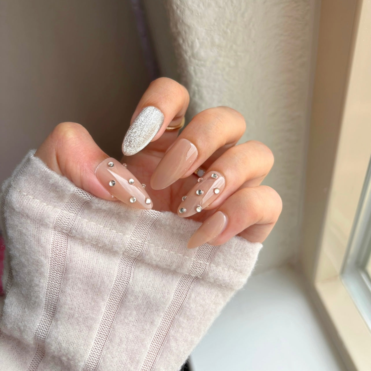 Radia Press On Nail Kit