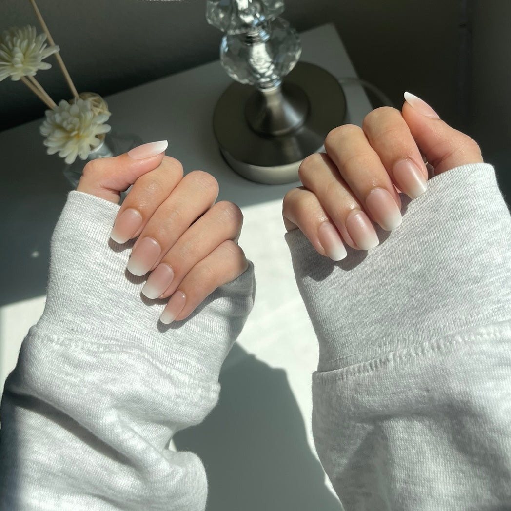 Laiba Press On Nail Kit